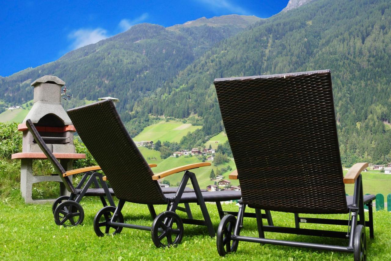 Chalet Olympia Neustift im Stubaital Exterior foto